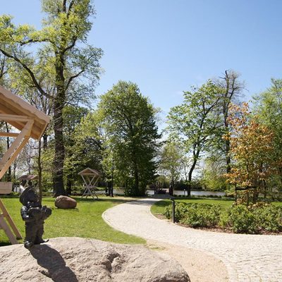 Zespół parkowo-pałacowy Topacz w Ślęzy, południe Wrocławia