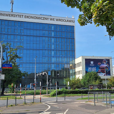 Uniwersytet Ekonomiczny we Wrocławiu przy ul.Komandorskiej